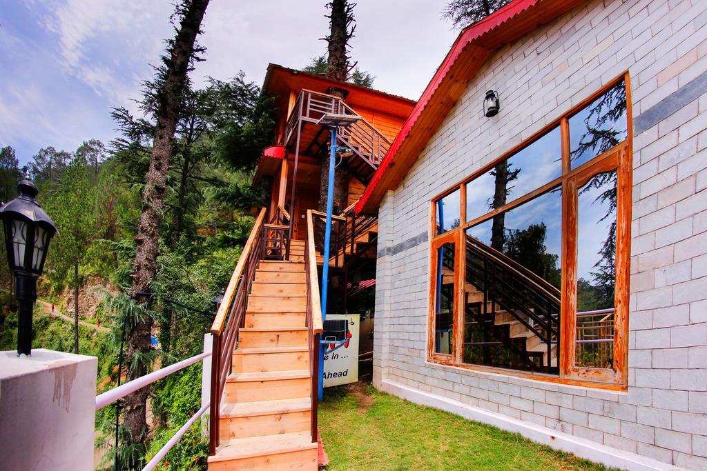 Village Live In Resort Chail ภายนอก รูปภาพ