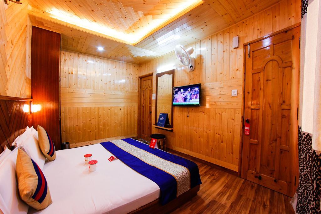 Village Live In Resort Chail ภายนอก รูปภาพ